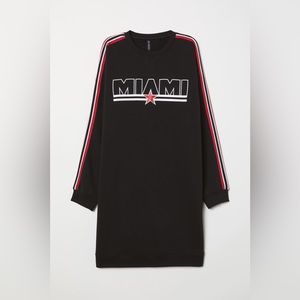 H&M Sweatshirt Dress